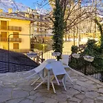 - Frejus Palace アパート バルドネッキア