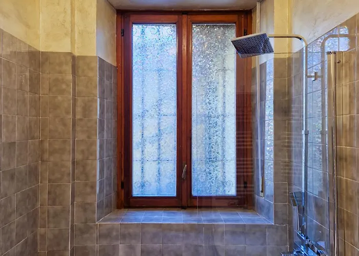 アパート - Frejus Palace